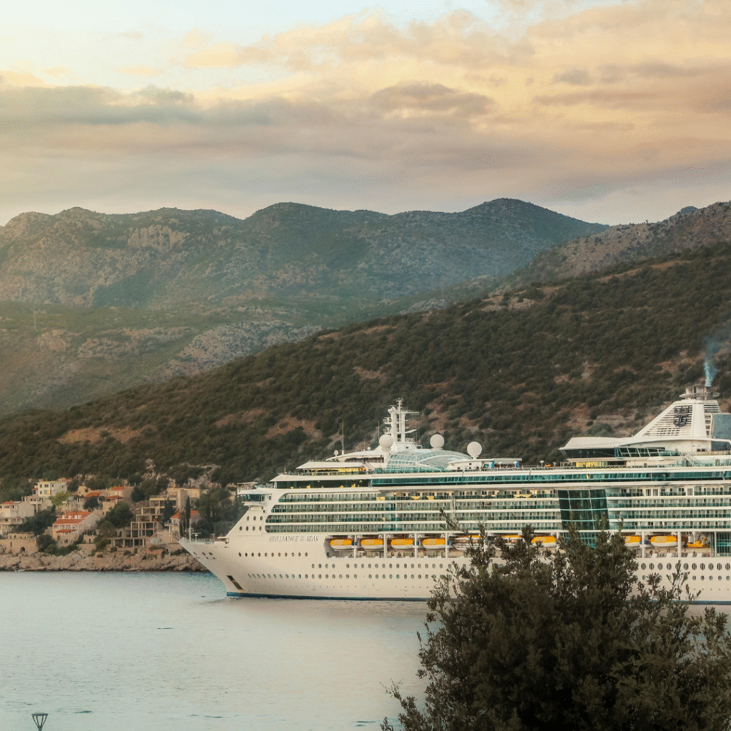 Goa cruise tour sunset