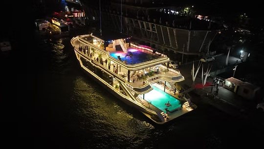 Party dinner cruise Goa